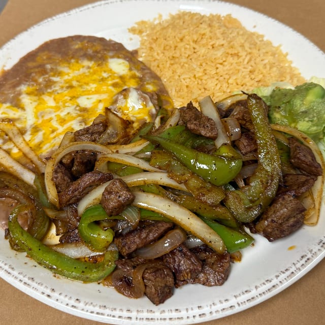 Carnitas De Res.